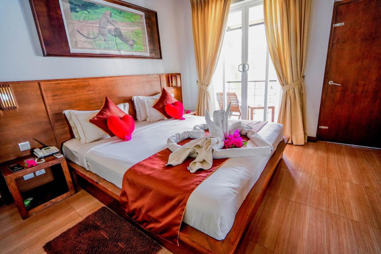 Hotel Tamarind Tree Tissamaharama Kültér fotó