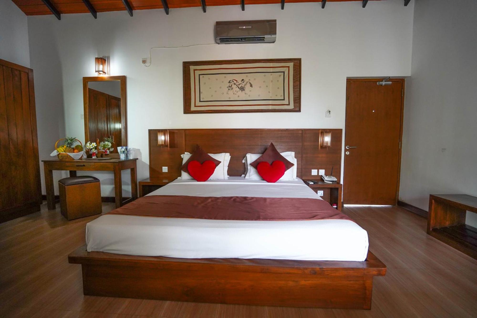 Hotel Tamarind Tree Tissamaharama Kültér fotó